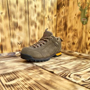 ROBUS shoes