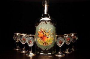 Jagerglass - Set with 0,7l bottle + 40 ml stemmed liqueur glass