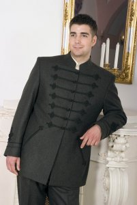 Traditional men's suit Richard