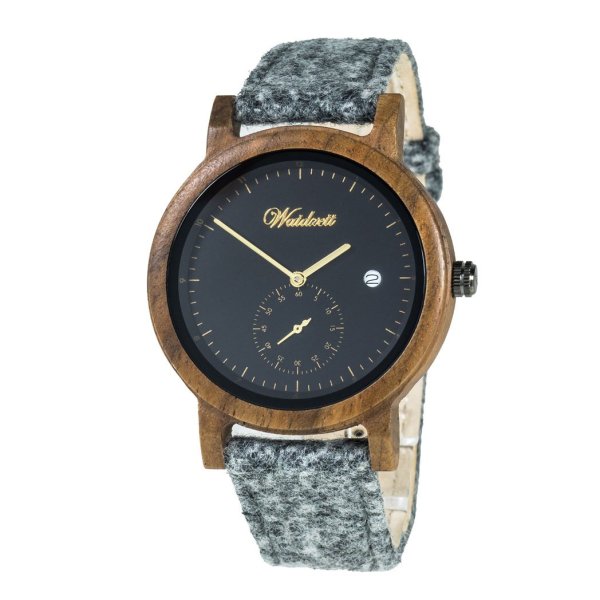 Maximilian Loden black wooden watch